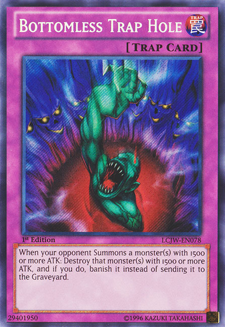 Bottomless Trap Hole [LCJW-EN078] Secret Rare | Clutch Gaming